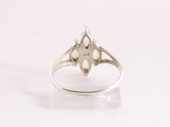 Fijne zilveren ring met groene amethist afbeelding 3