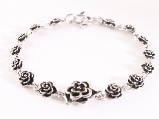 Zilveren armband met roosjes afbeelding 1