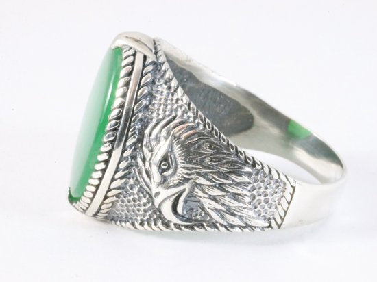 Zware bewerkte zilveren ring met jade afbeelding 2
