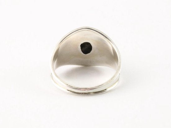 Bewerkte zilveren ring met zwarte koperturkoois afbeelding 2