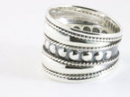 Brede zilveren ring met kabelpatronen en cirkels afbeelding 2