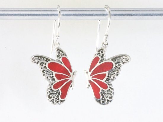 Bewerkte zilveren vlinder oorbellen met rode koraal steen afbeelding 3
