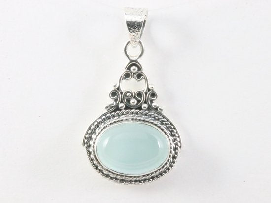 Bewerkte zilveren hanger met aqua chalcedoon afbeelding 4