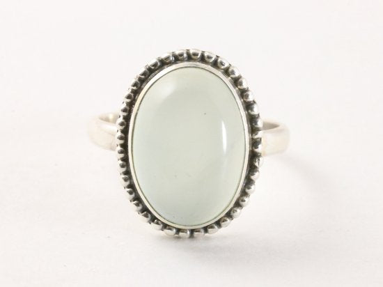 Bewerkte ovale zilveren ring met aqua chalcedoon afbeelding 4