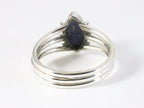 Opengewerkte zilveren ring met lapis lazuli afbeelding 3