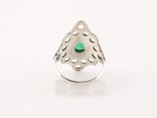 Opengewerkte zilveren ring met groene onyx afbeelding 3