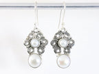 Bewerkte zilveren oorbellen met parel afbeelding 3