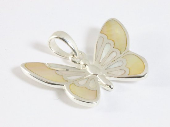 Zilveren vlinder hanger met goudkleurige schelp aan ketting afbeelding 2