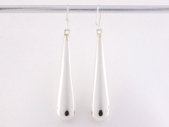 Lange hoogglans zilveren pegel oorbellen afbeelding 3
