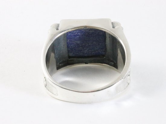 Zware bewerkte zilveren ring met lapis lazuli afbeelding 3