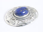 Grote opengewerkte zilveren broche met lapis lazuli afbeelding 2
