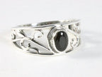 Fijne opengewerkte zilveren ring met onyx afbeelding 1