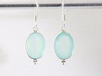 Fijne zilveren oorbellen met aqua chalcedoon afbeelding 3
