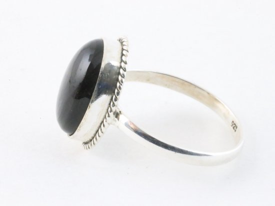 Bewerkte ovale zilveren ring met rookkwarts afbeelding 2