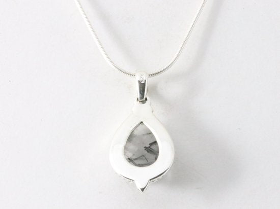Bewerkte druppelvormige zilveren hanger met zwarte rutielkwarts aan ketting afbeelding 3