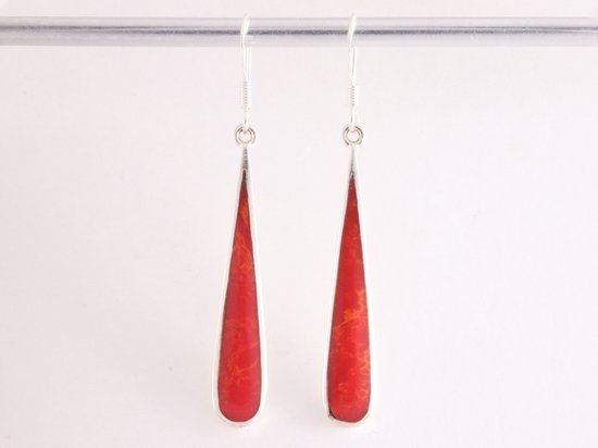 Lange druppelvormige zilveren oorbellen met rode koraal steen afbeelding 4