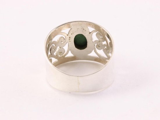 Opengewerkte zilveren ring met malachiet afbeelding 3