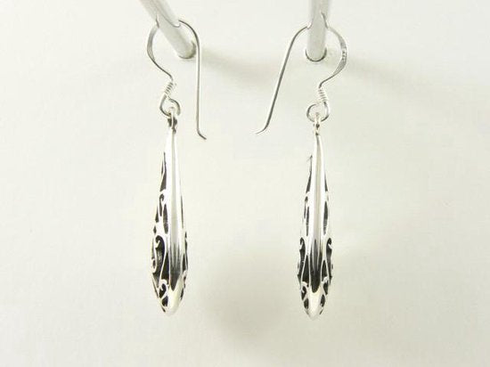 Opengewerkte zilveren oorbellen afbeelding 2