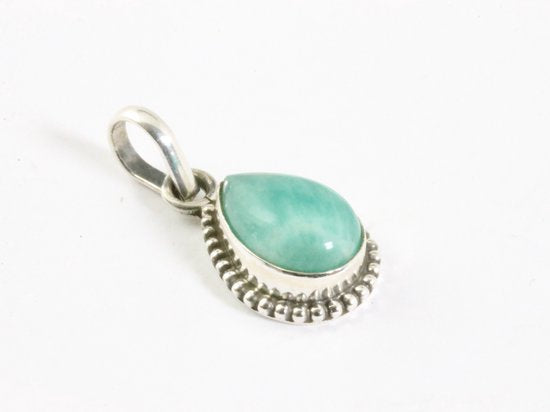 Fijne bewerkte druppelvormige zilveren hanger met groene amazoniet afbeelding 2