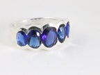 Zilveren ring met blauwe saffier afbeelding 1