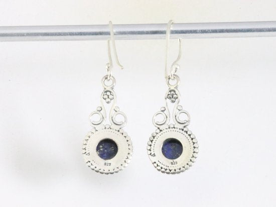 Bewerkte zilveren oorbellen met lapis lazuli afbeelding 2