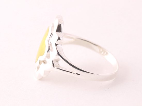 Opengewerkte zilveren ring met gele agaat afbeelding 2