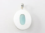 Grote bewerkte zilveren hanger met aqua chalcedoon afbeelding 3