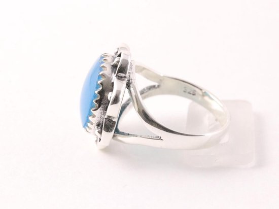 Bewerkte bloemvormige zilveren ring met blauwe agaat afbeelding 2