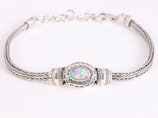Traditionele zilveren snake armband met Australische opaal afbeelding 1