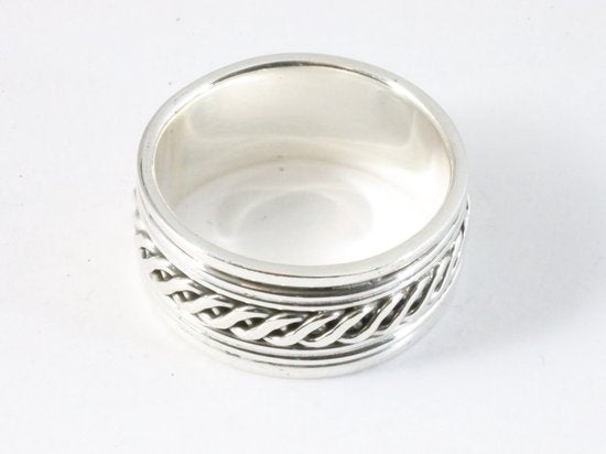 Zware zilveren ring met kruiskabel patroon afbeelding 2