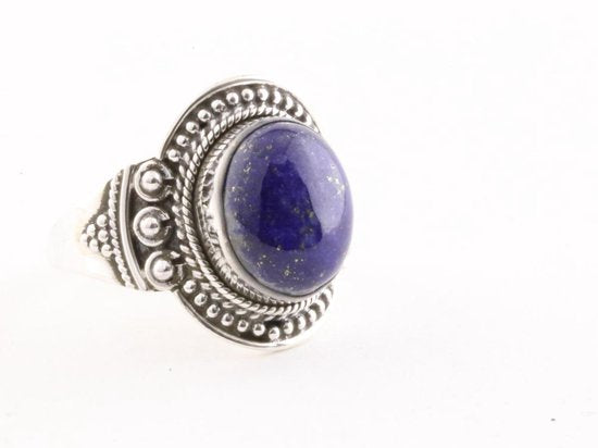 Bewerkte zilveren ring met lapis lazuli afbeelding 1