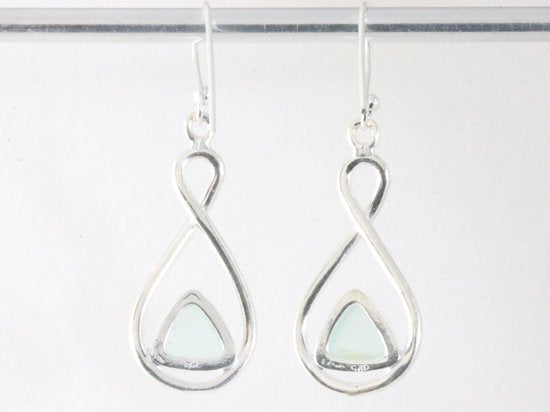 Opengewerkte zilveren oorbellen met aqua chalcedoon afbeelding 3
