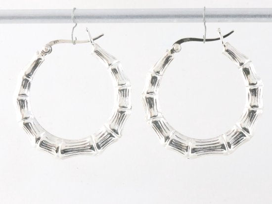 Bewerkte zilveren oorringen afbeelding 4