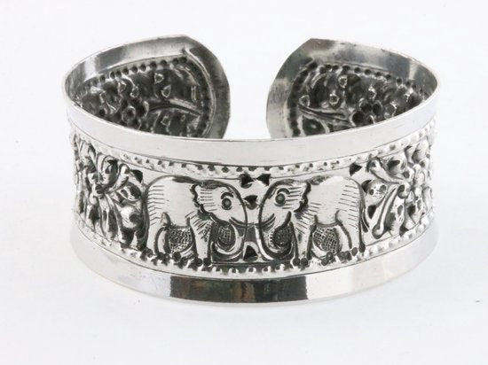 Brede zilveren klemarmband met olifanten afbeelding 1