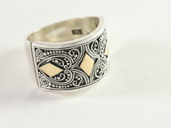 Traditionele bewerkte zilveren ring met 18k gouden decoraties afbeelding 1