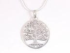 Ronde zilveren hanger met levensboom aan ketting afbeelding 3