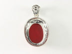 Opengewerkte zilveren hanger met rode koraal steen afbeelding 3