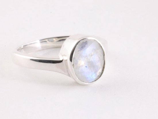 Zilveren ring met regenboog maansteen afbeelding 1