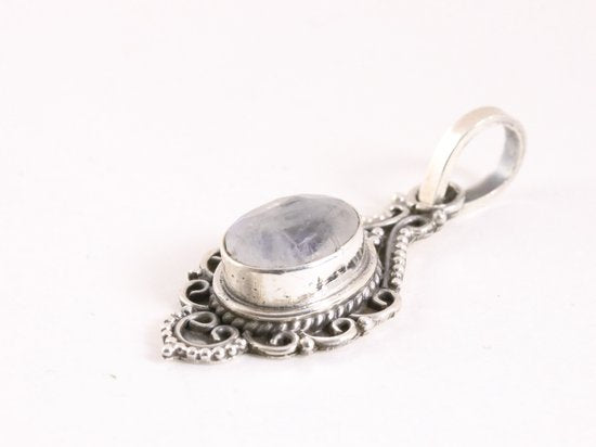 Bewerkte zilveren hanger met regenboog maansteen afbeelding 2