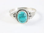 Bewerkte zilveren ring met turkoois afbeelding 4