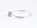 Fijne hoogglans zilveren ring met rhodoliet afbeelding 2