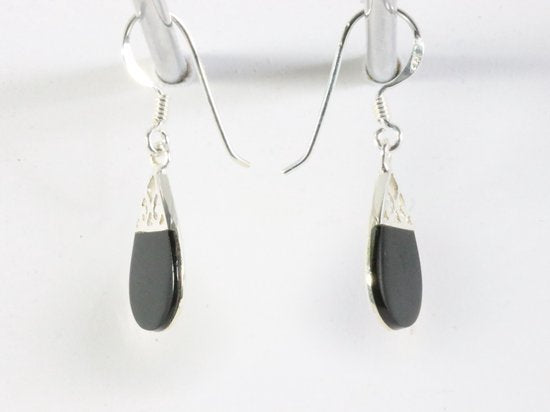 Fijne opengewerkte zilveren oorbellen met onyx afbeelding 2