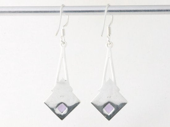Bewerkte zilveren oorbellen met amethist afbeelding 3