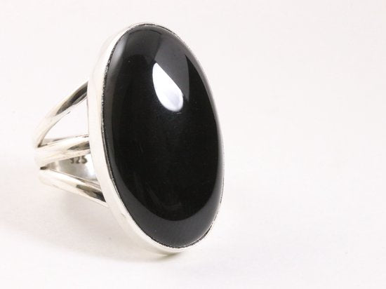 Grote ovale zilveren ring met onyx afbeelding 1