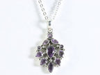 Zilveren hanger met amethist stenen aan ketting afbeelding 4