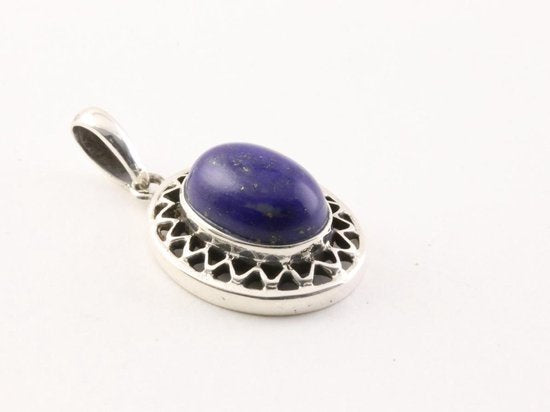 Opengewerkte ovale zilveren hanger met lapis lazuli afbeelding 2