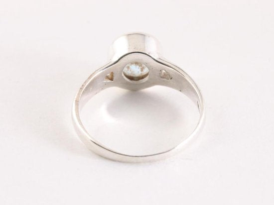 Zilveren ring met blauwe topaas afbeelding 3