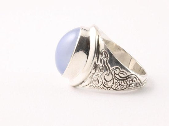 Zilveren ring met draakgravering en blauwe chalcedoon afbeelding 2