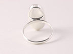 Langwerpige zilveren ring met onyx afbeelding 3