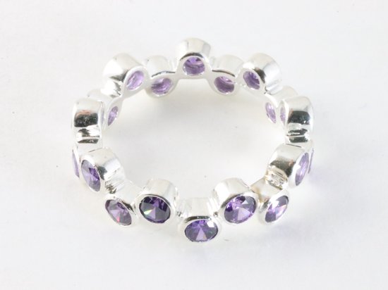 Zware zilveren ring met amethist afbeelding 2